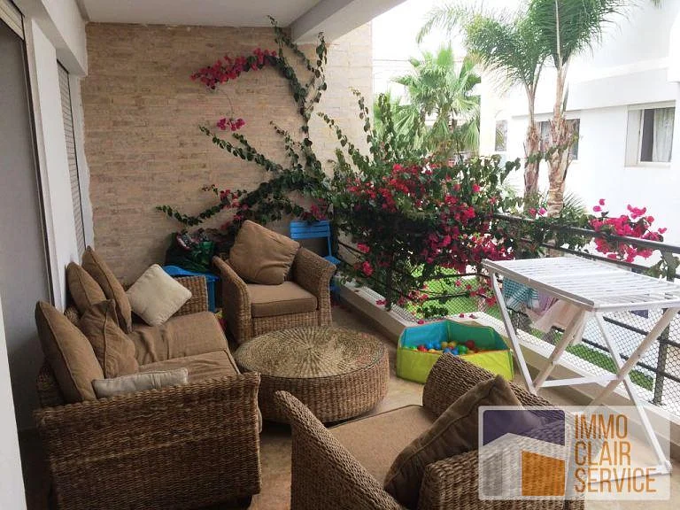 Ingerichte Appartement met Tuin en Zwembad in Sidi Rahal