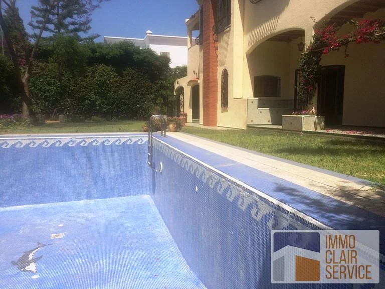 Te Huur: Luxe Villa met Zwembad in Californie Casablanca