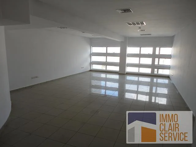 Centraal Gelegen Kantoor Appartement in Casablanca