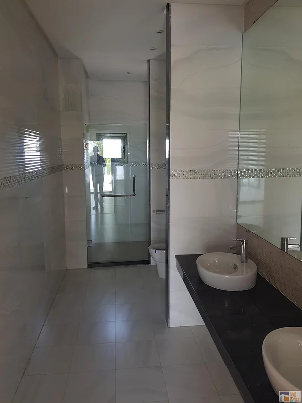 Luxe Villa aan de Golf in Bouskoura