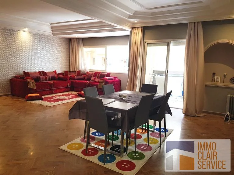 Licht appartement in rustige straat Racine Casablanca