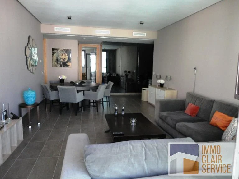 Gerenoveerd Appartement met Uitzicht op de Zee in Anfa